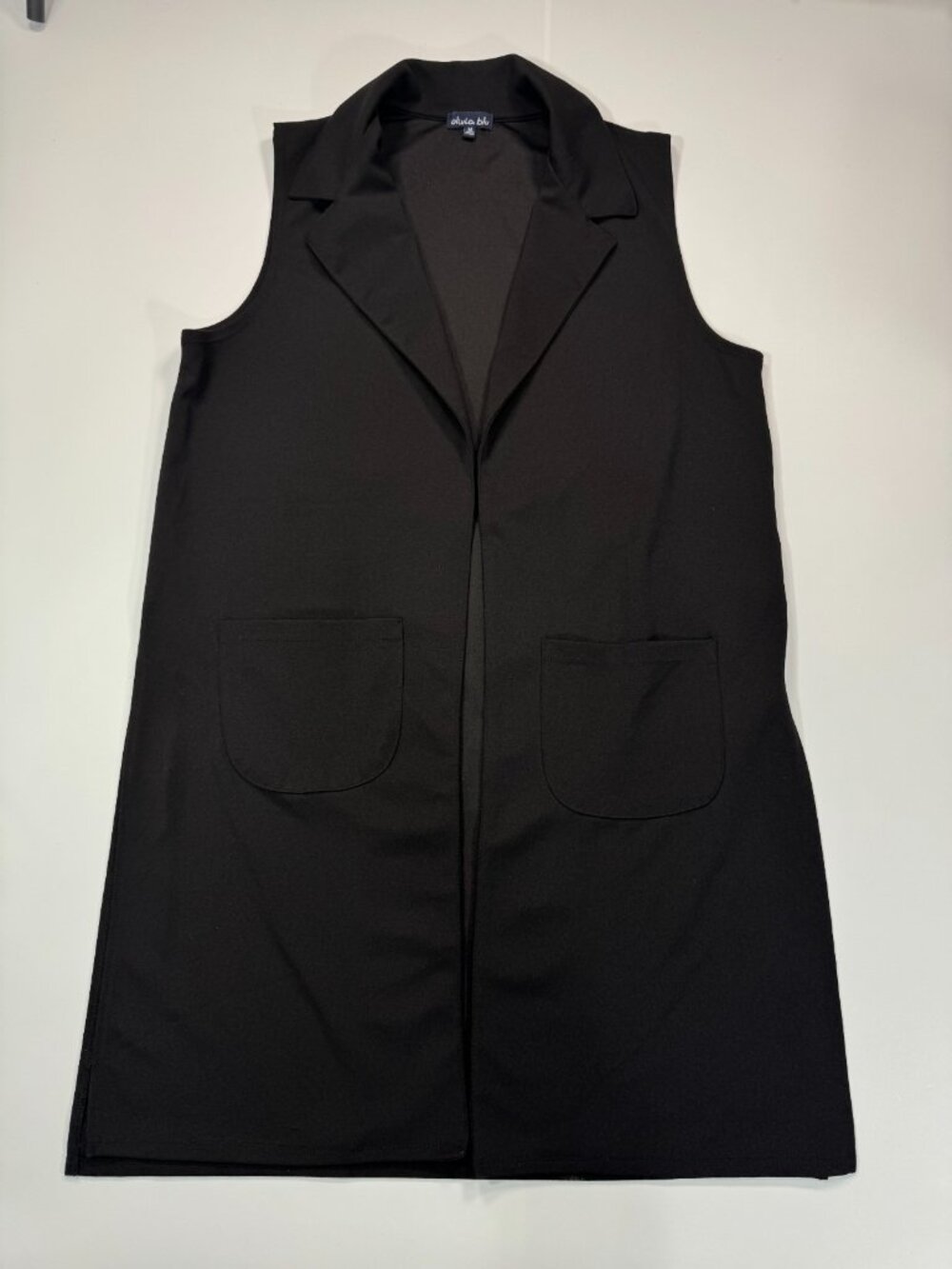 Olivia Blu Vest Women's M Black Polyester Duster Classic Notch Lapel Stretch